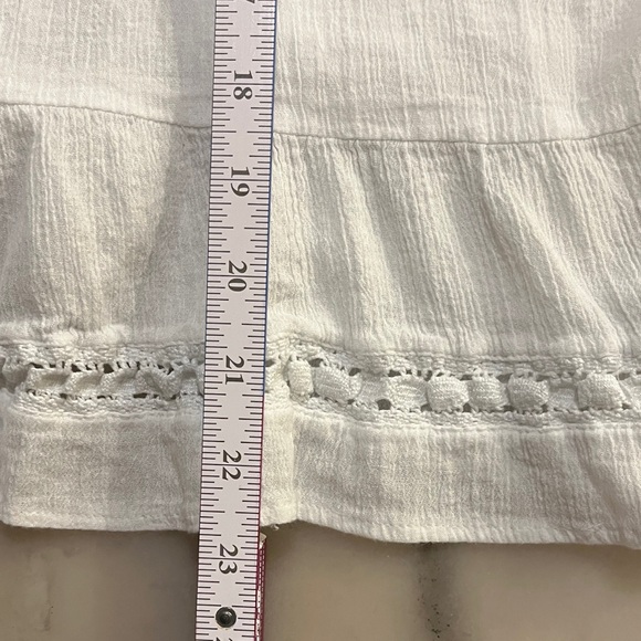 LOFT Women's White Tunic with Embroidered Accents - Picture 8 of 8